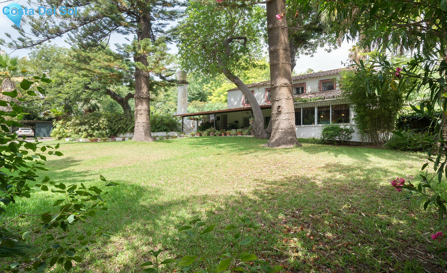 Residential Plot in Marbella-1410922