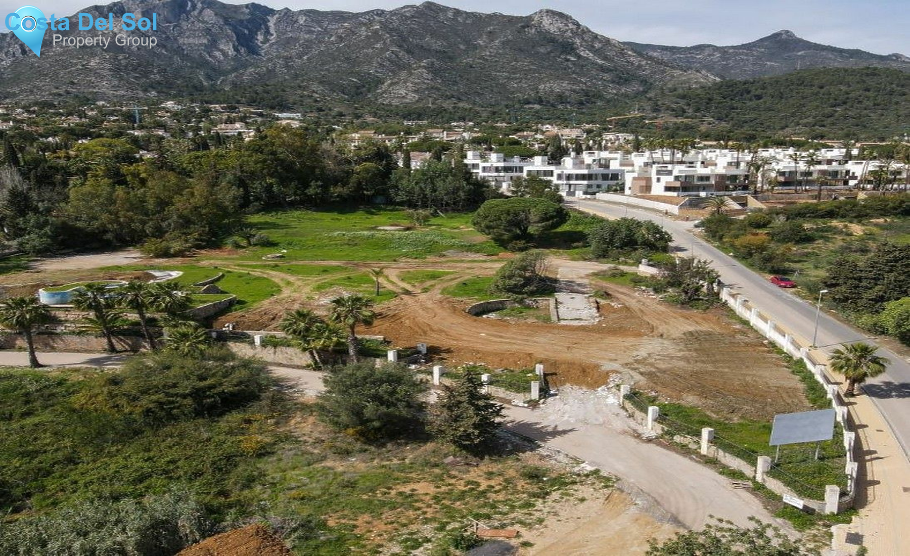 Residential Plot in Marbella-1168904