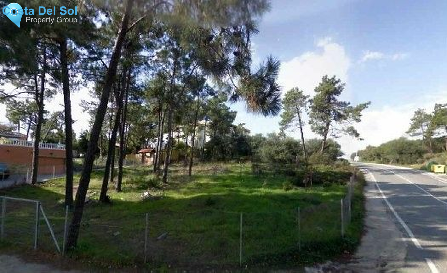 Residential Plot in Marbella-1175984