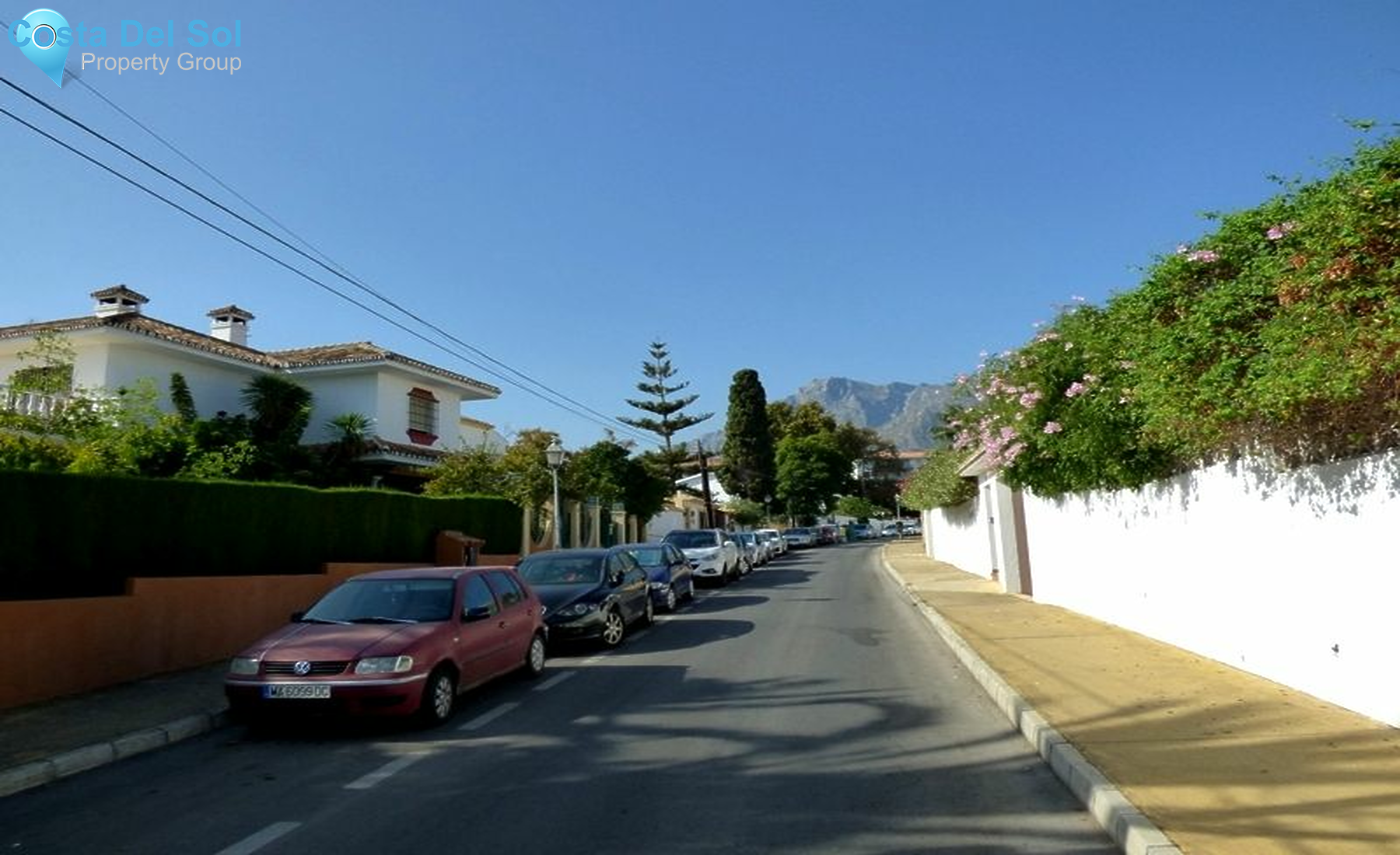 Residential Plot in Marbella-1181059