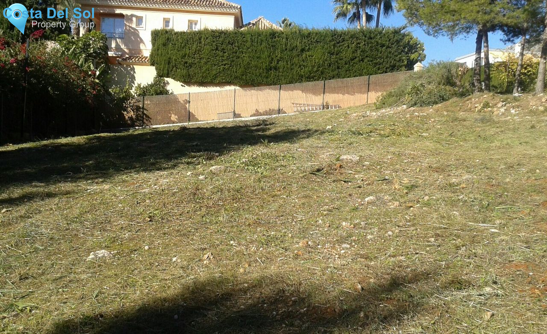 Residential Plot in Marbella-1395202