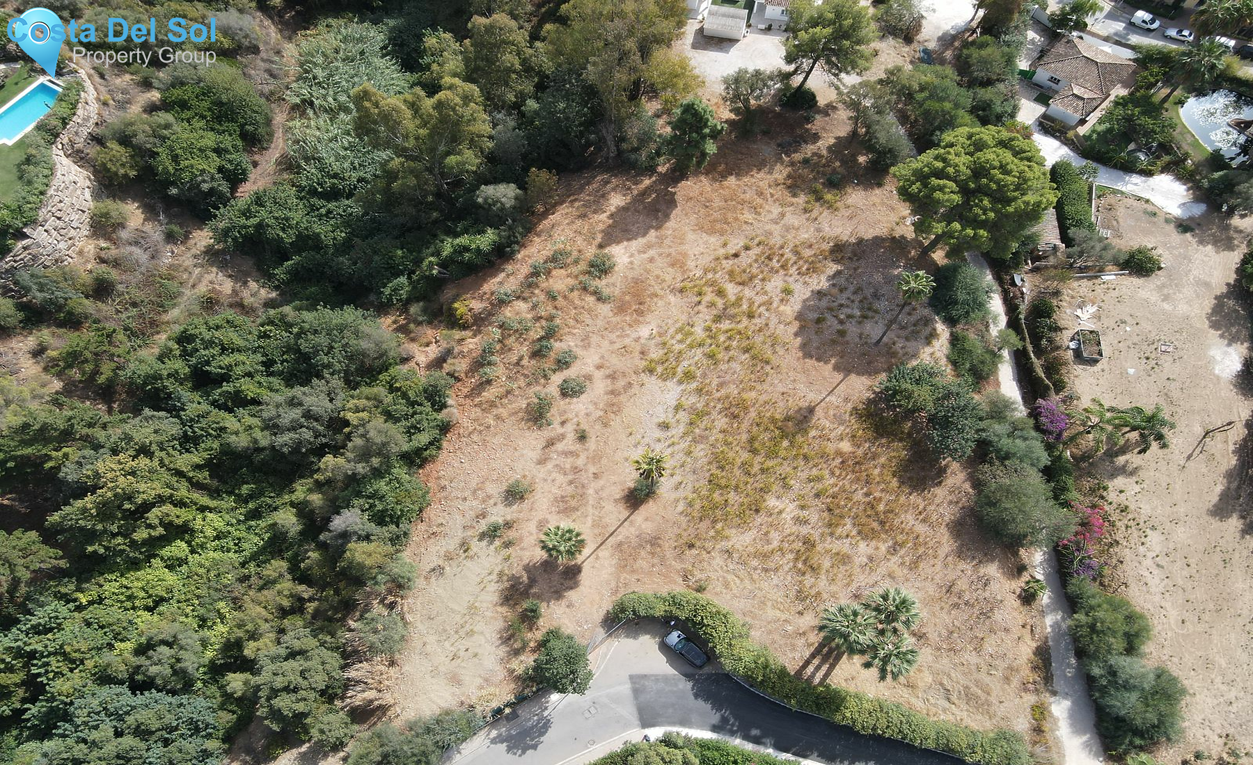 Residential Plot in Marbella-1518251