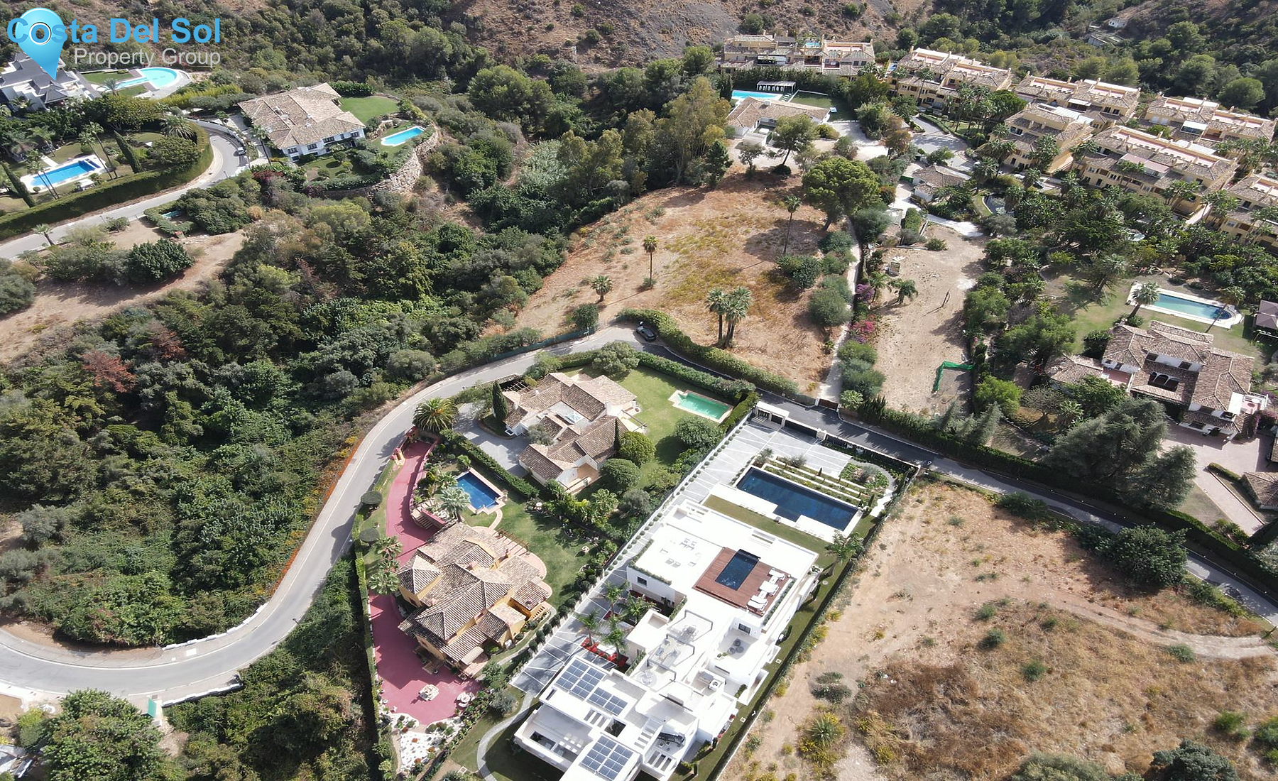 Residential Plot in Marbella-1518256