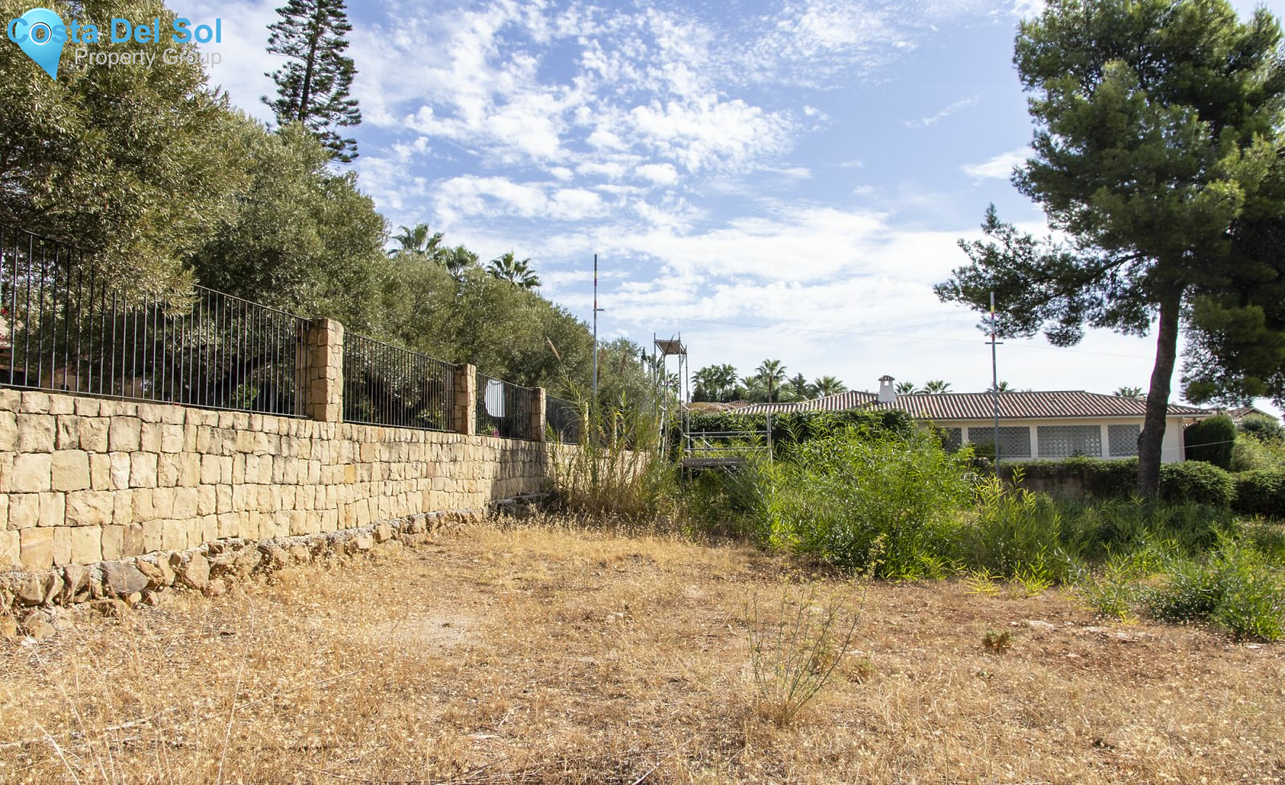 Residential Plot in Nagüeles-1140500