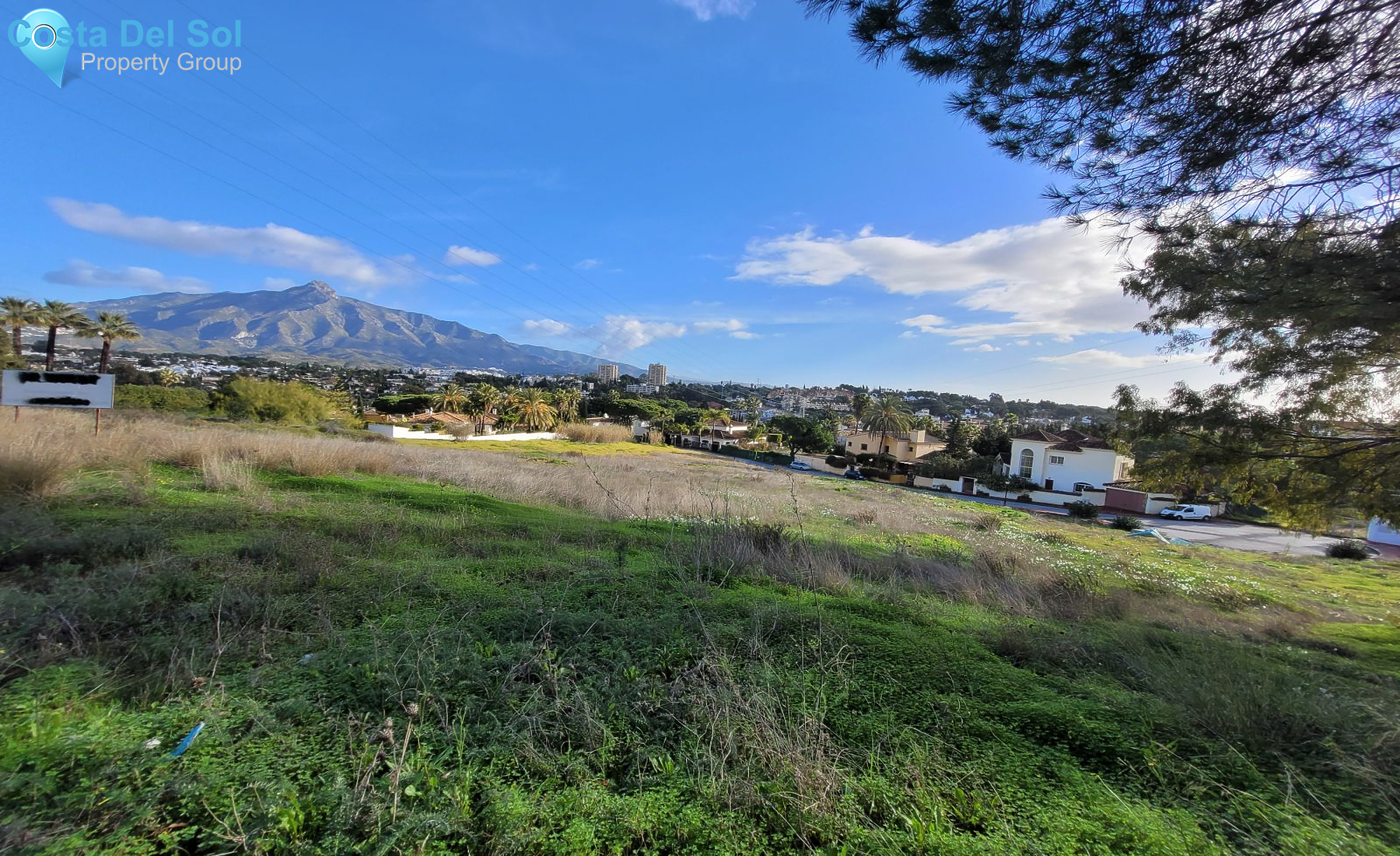 Residential Plot in Nueva Andalucía-1148295