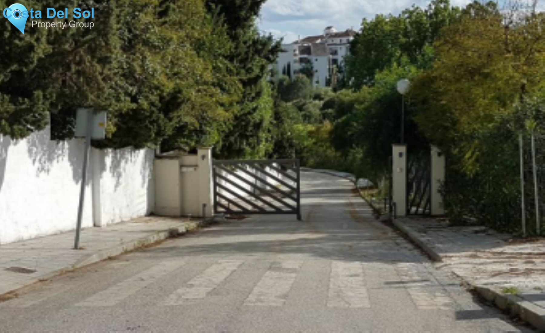 Residential Plot in The Golden Mile-1554085