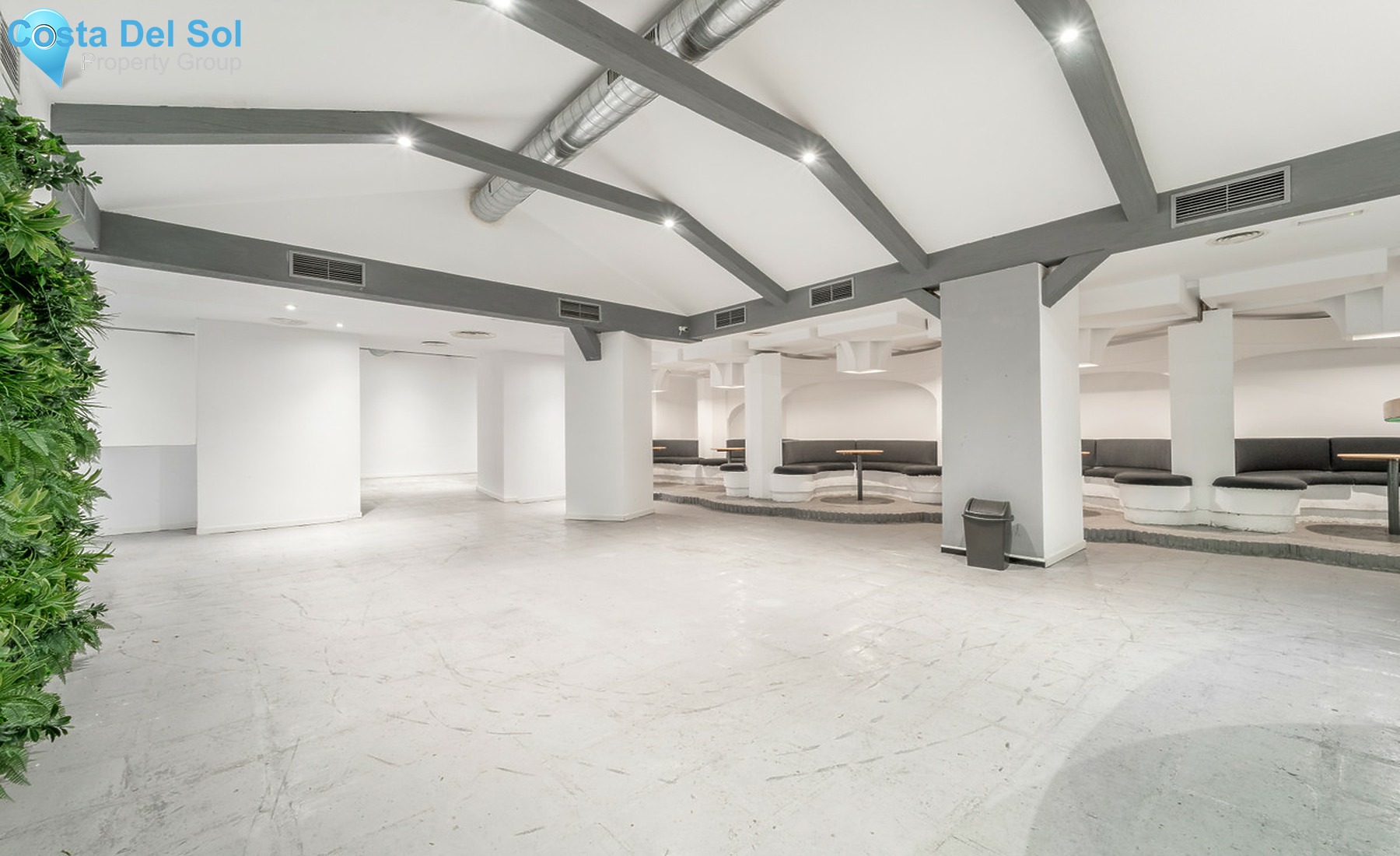 Restaurant in Benalmadena Costa-1321932