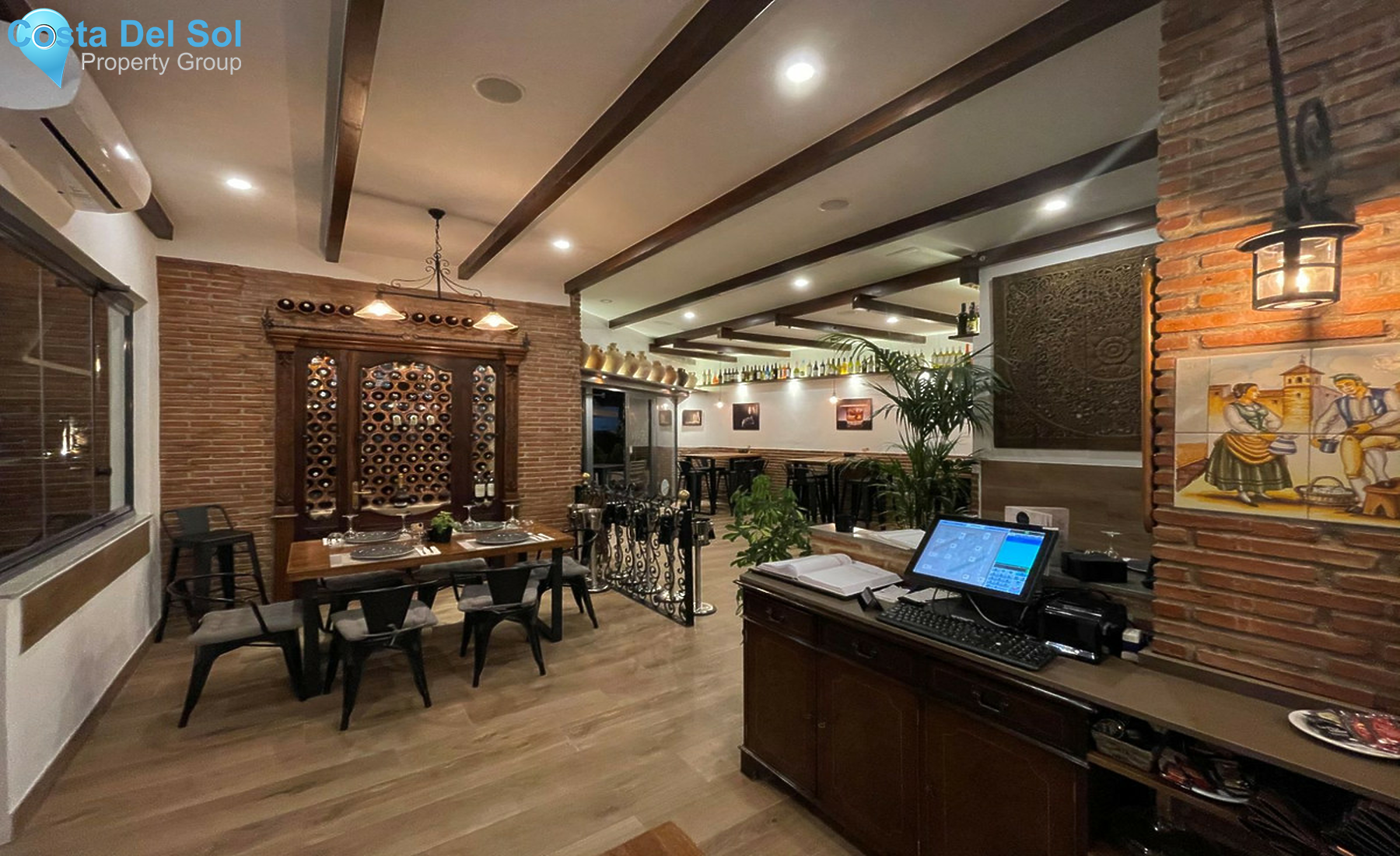 Restaurant in Estepona-1333787