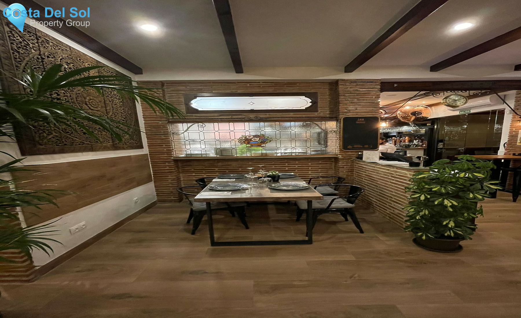 Restaurant in Estepona-1333794