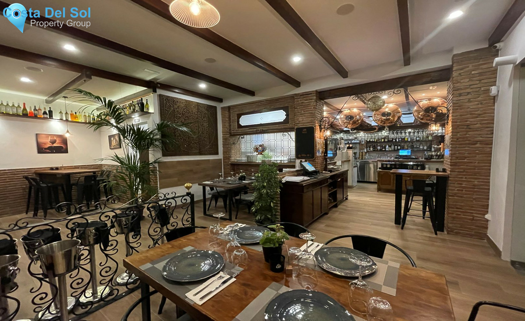 Restaurant in Estepona-1333779