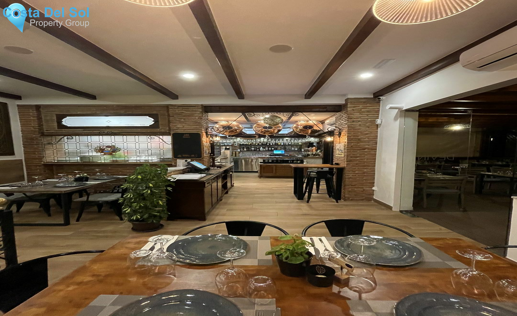 Restaurant in Estepona-1175311