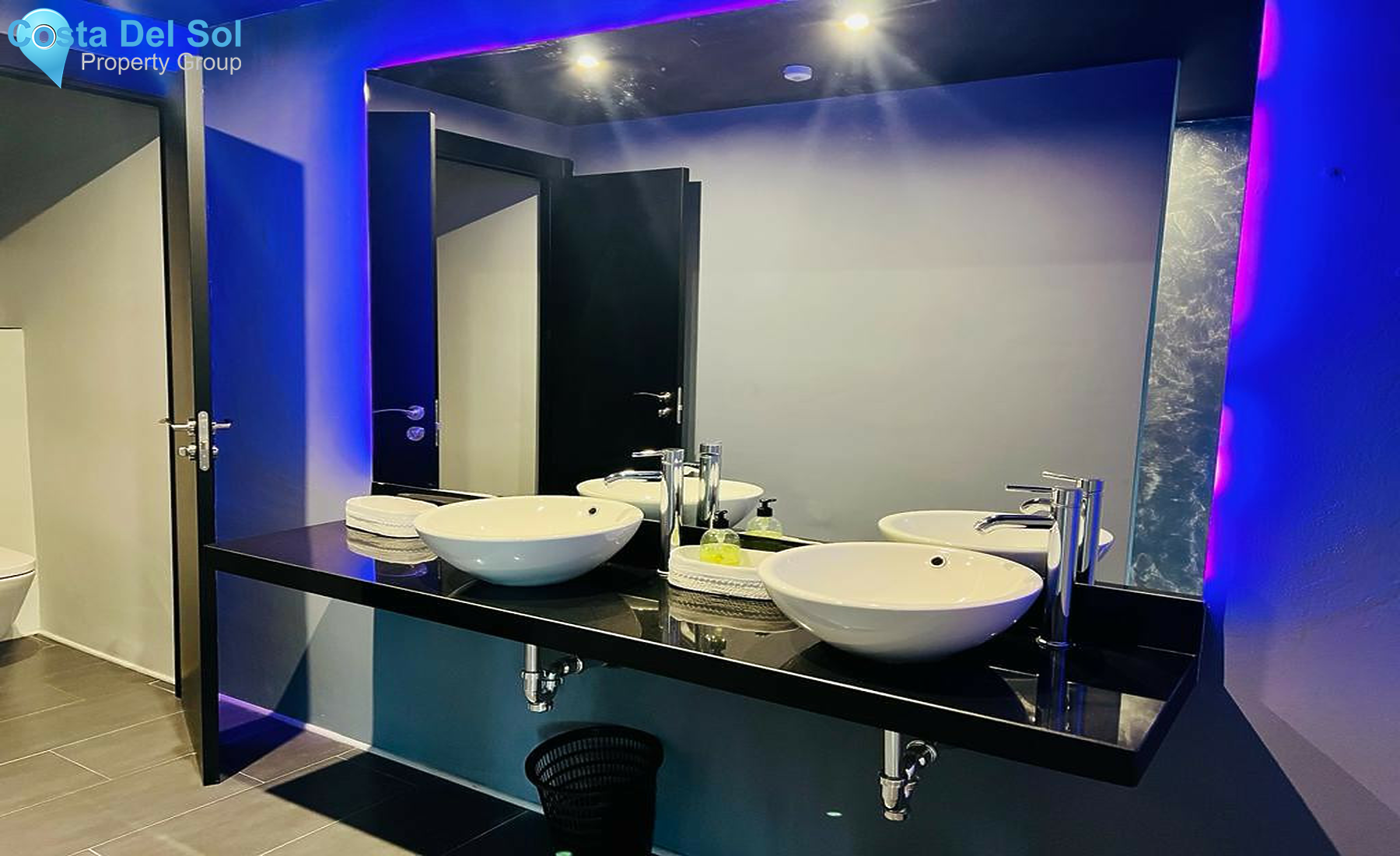 Restaurant in Nueva Andalucía-1528225