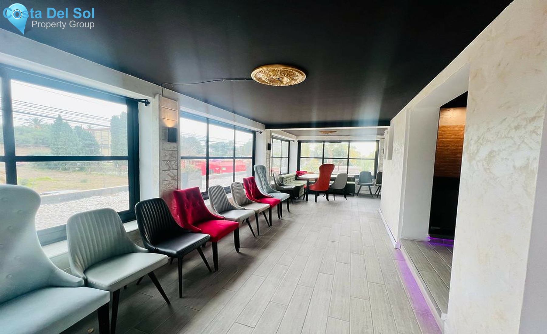 Restaurant in Nueva Andalucía-1528228