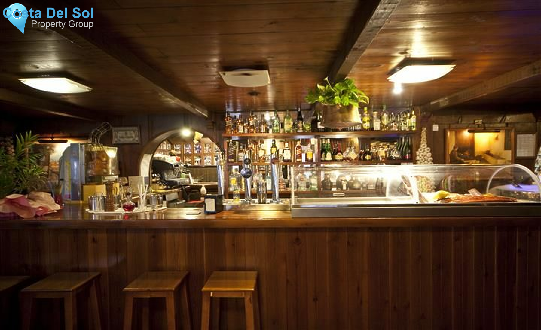 Restaurant in Nueva Andalucía