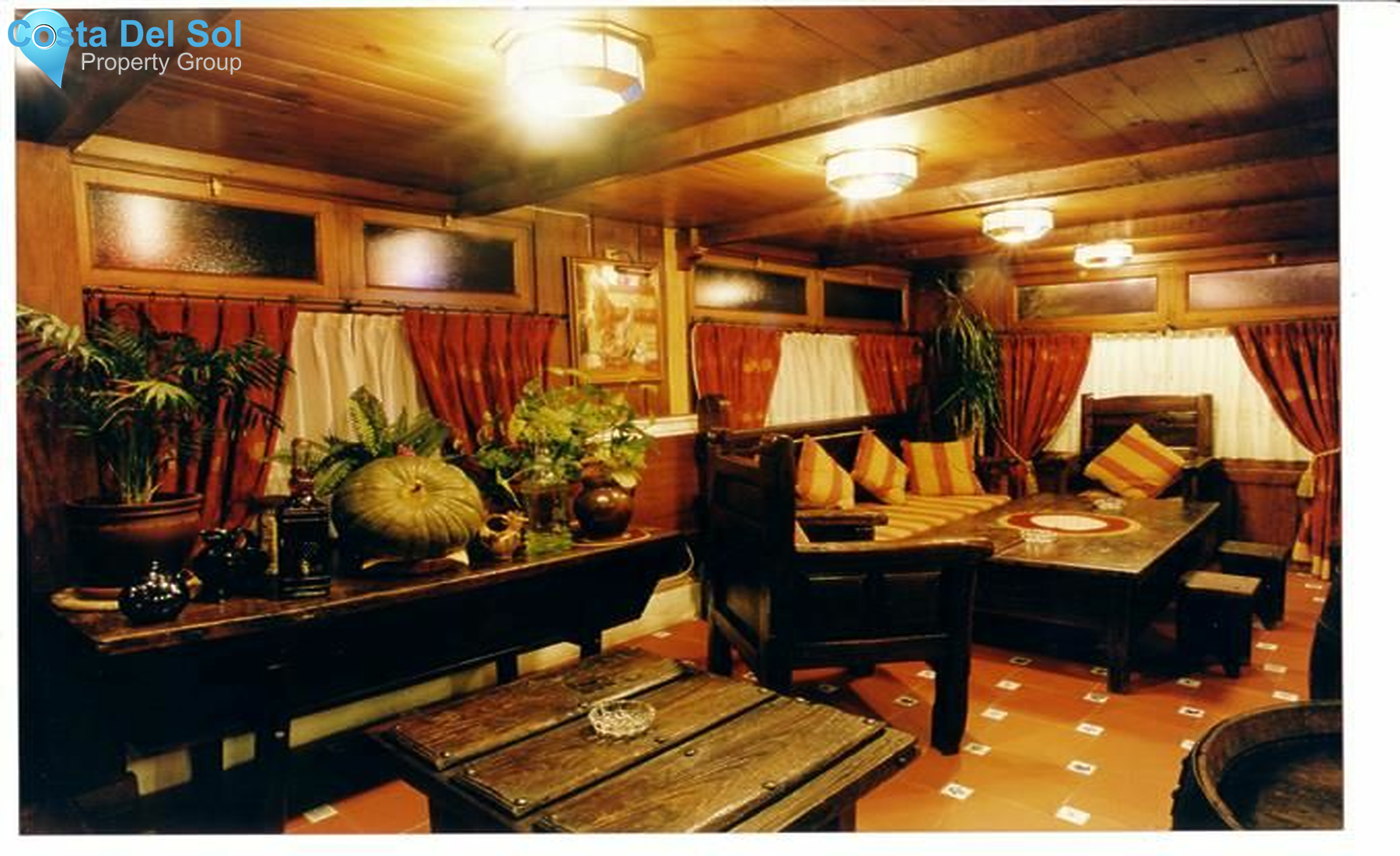 Restaurant in Nueva Andalucía-1397040