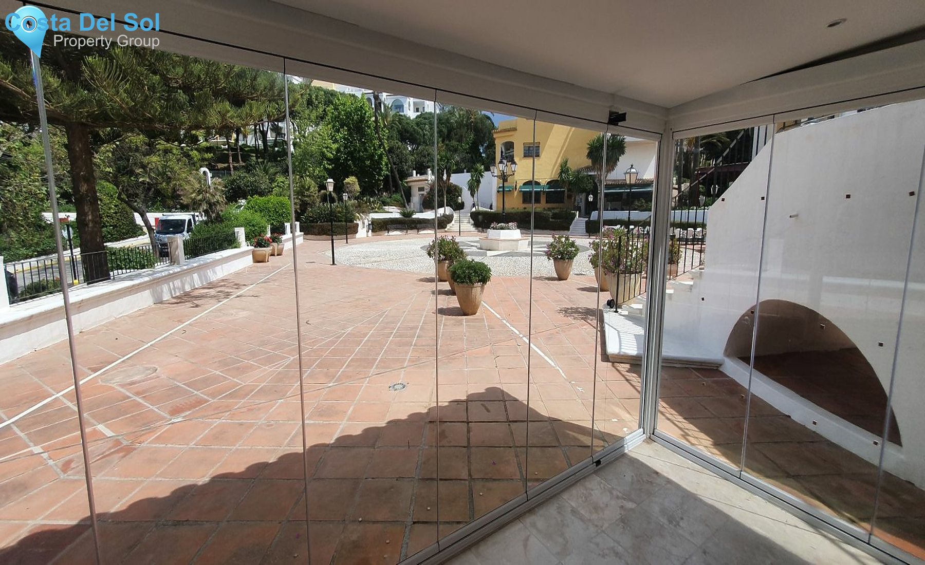 Bar in Puerto de Cabopino-1203481