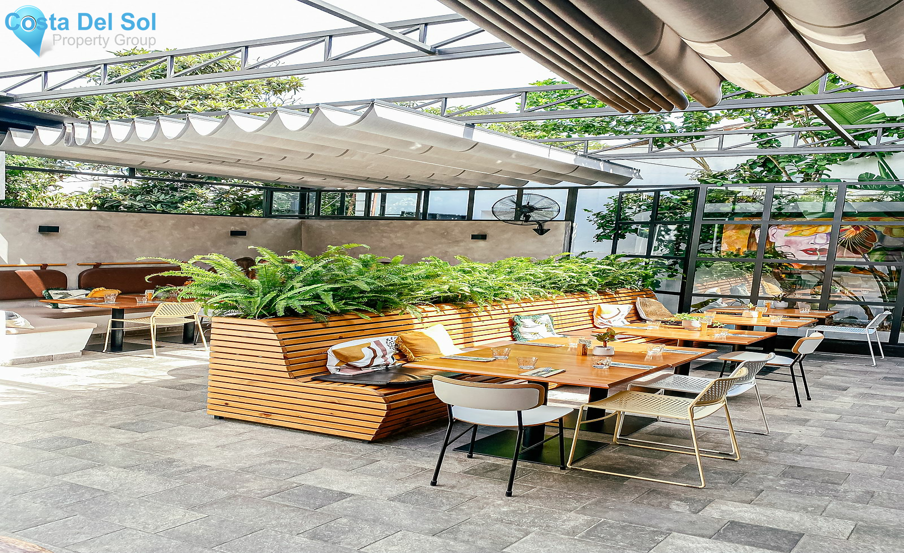 Restaurant in The Golden Mile-1394352