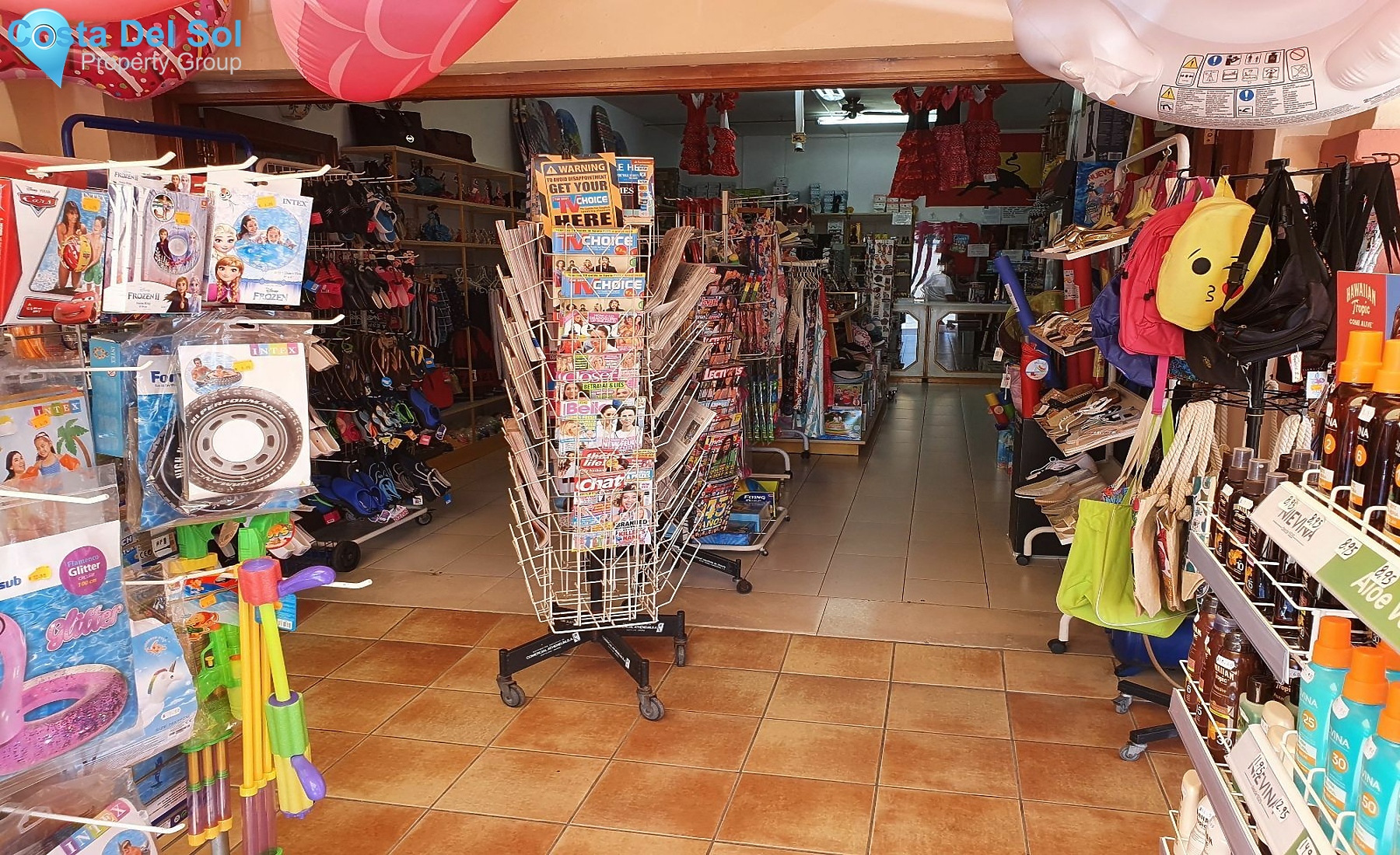 Shop in Benavista-1548516