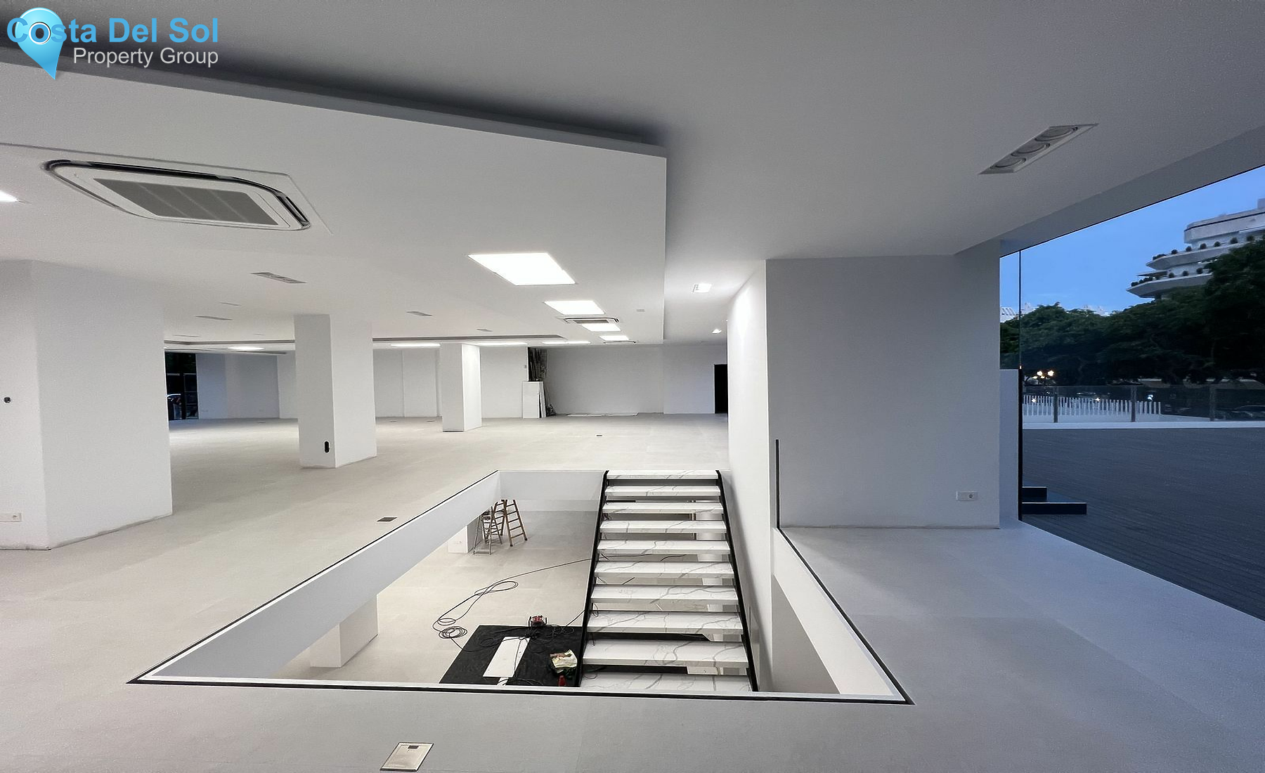 Shop in Marbella-1519371