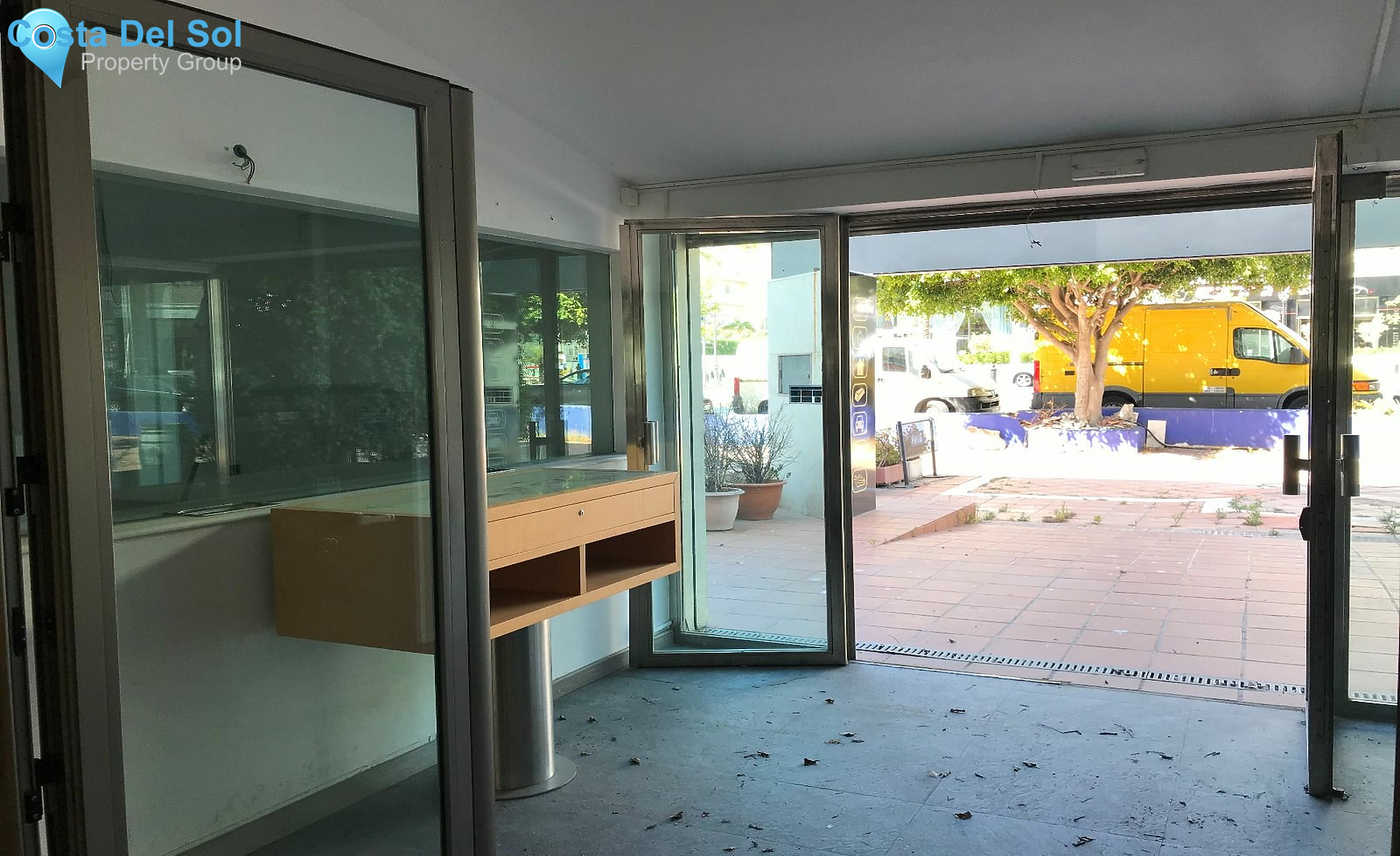 Shop in Puerto Banús-1203203