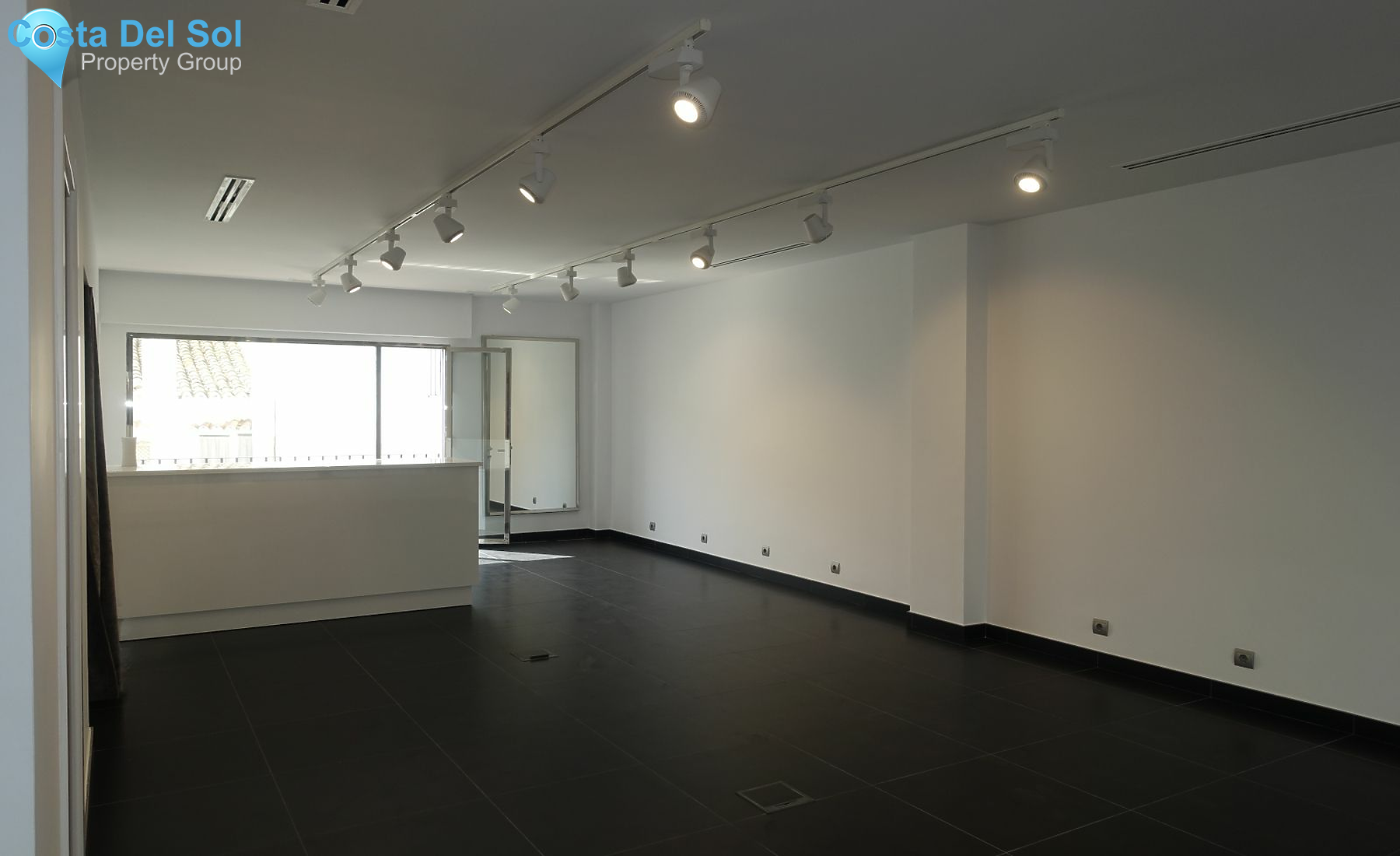 Shop in Puerto Banús-1209669