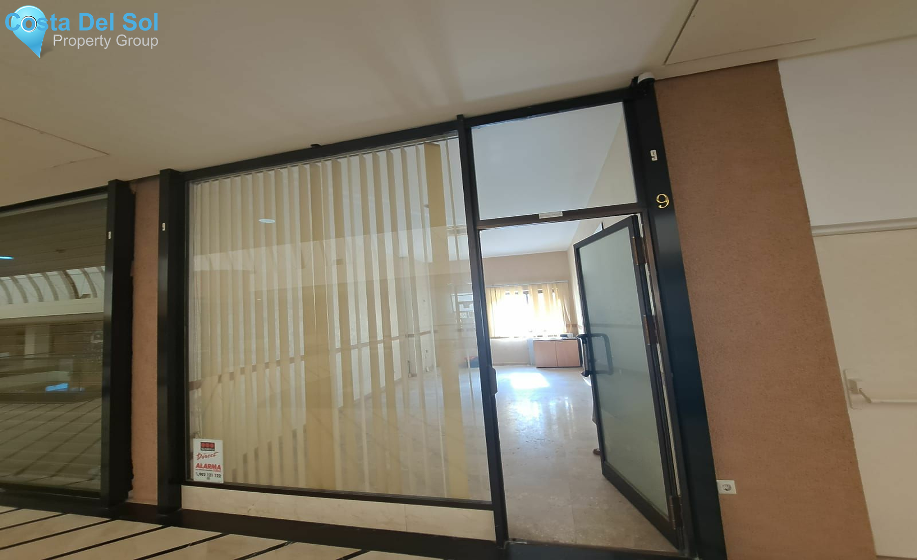 Shop in Puerto Banús-1472073