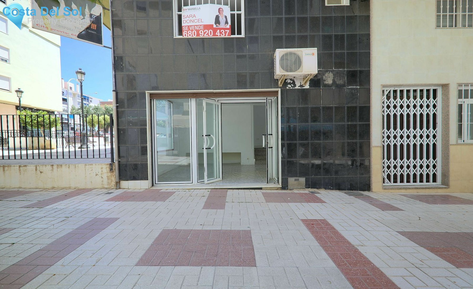 Shop in Vélez-Málaga-1431904