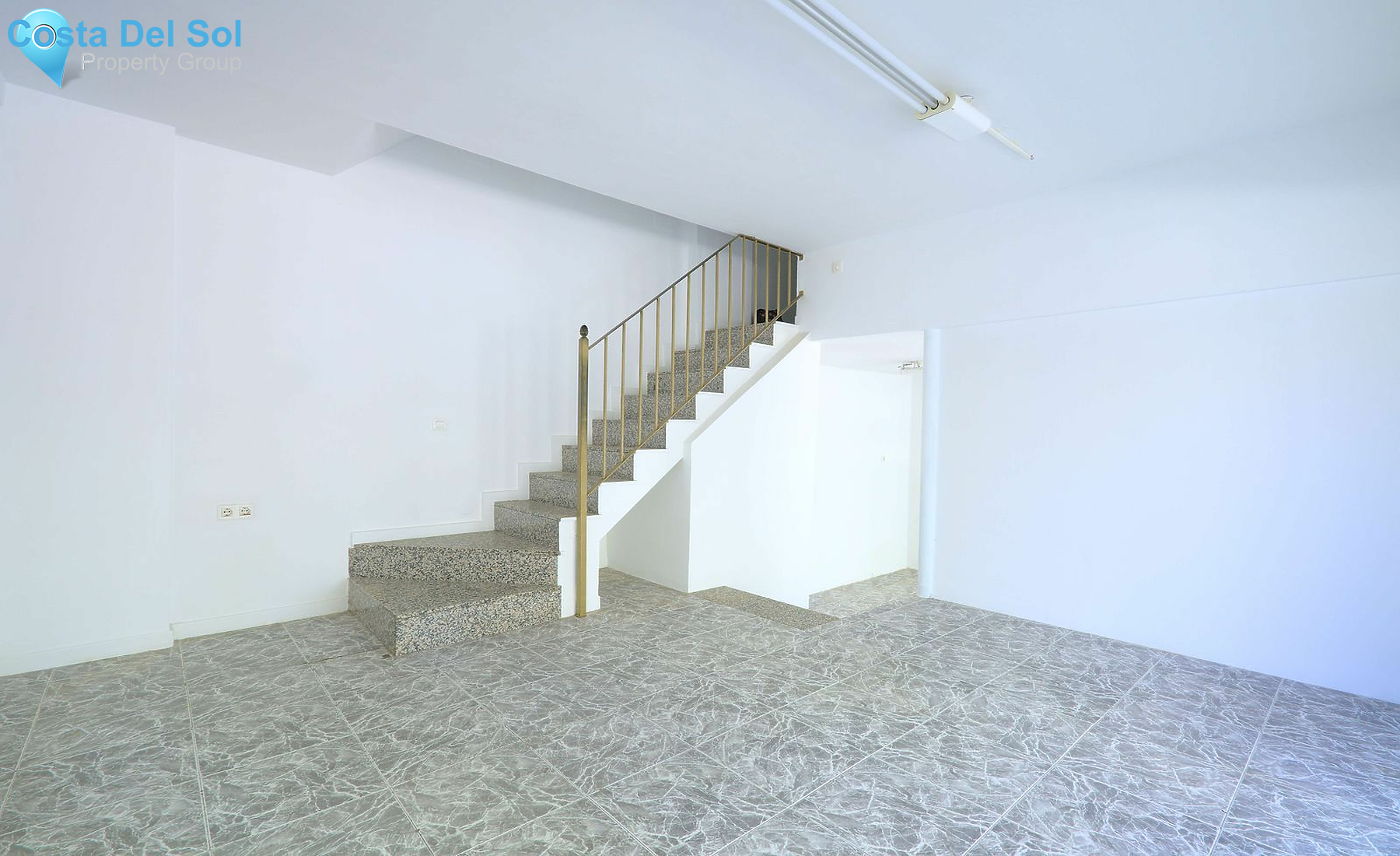 Shop in Vélez-Málaga-1431913