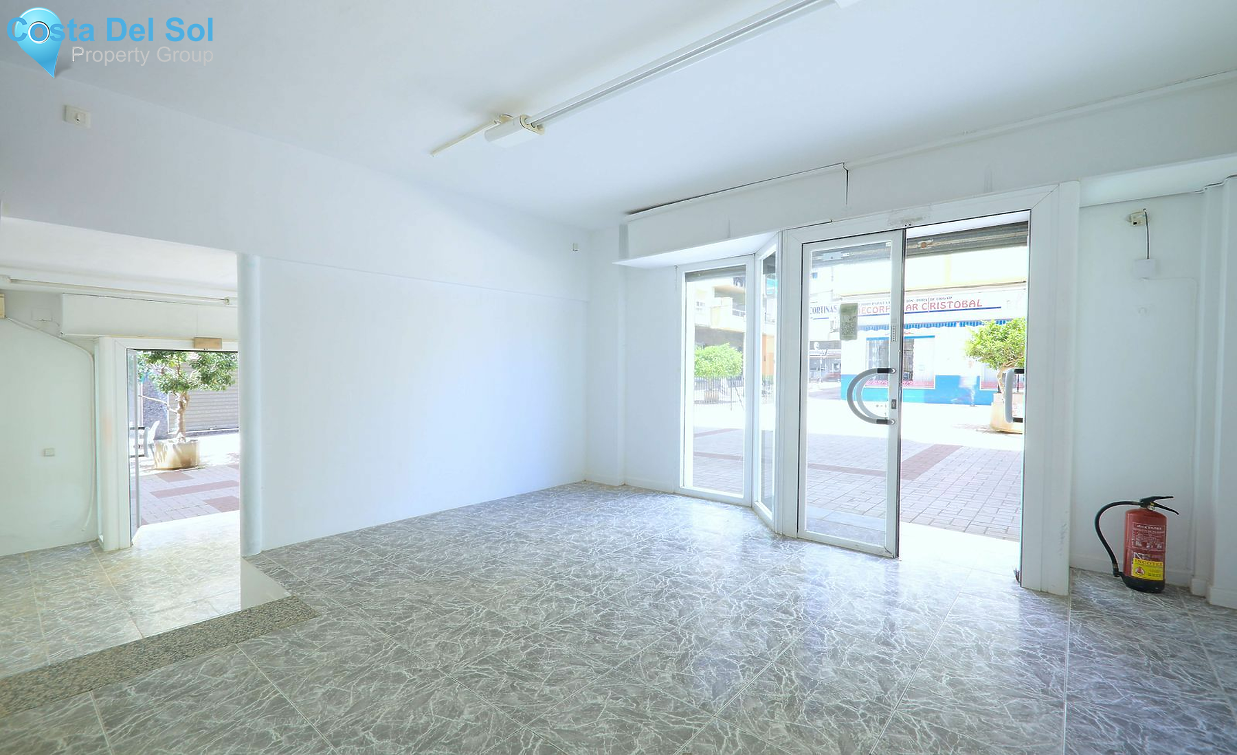 Shop in Vélez-Málaga-1431914