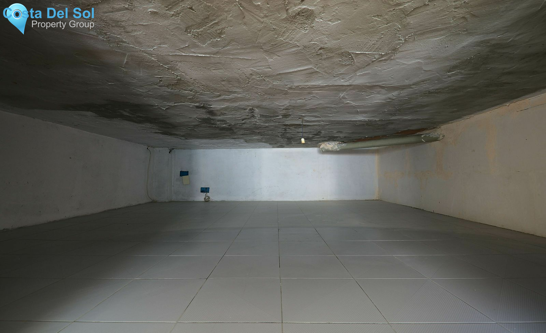 Shop in Vélez-Málaga-1431920