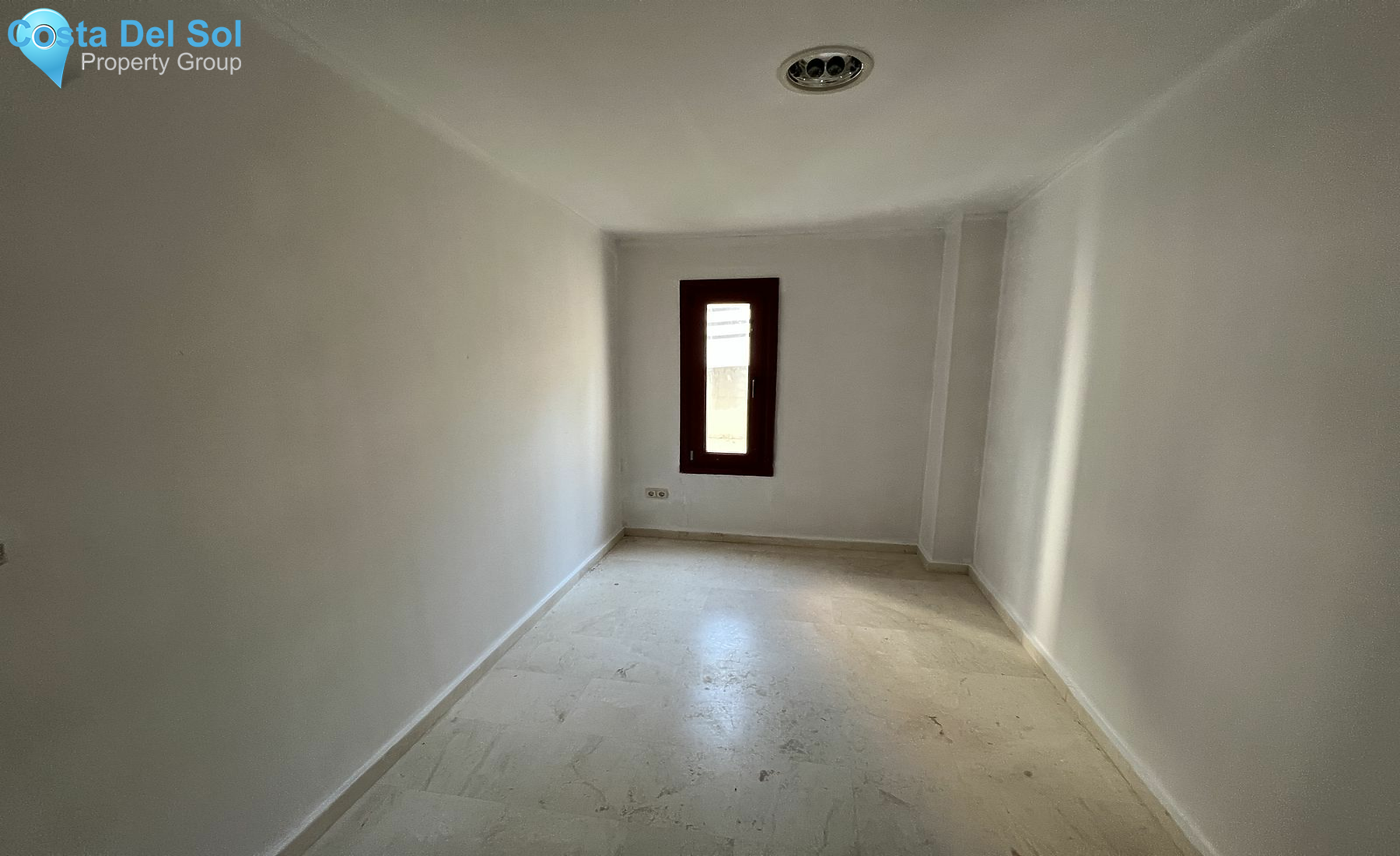 Commercial Premises in Casares Playa-1521285