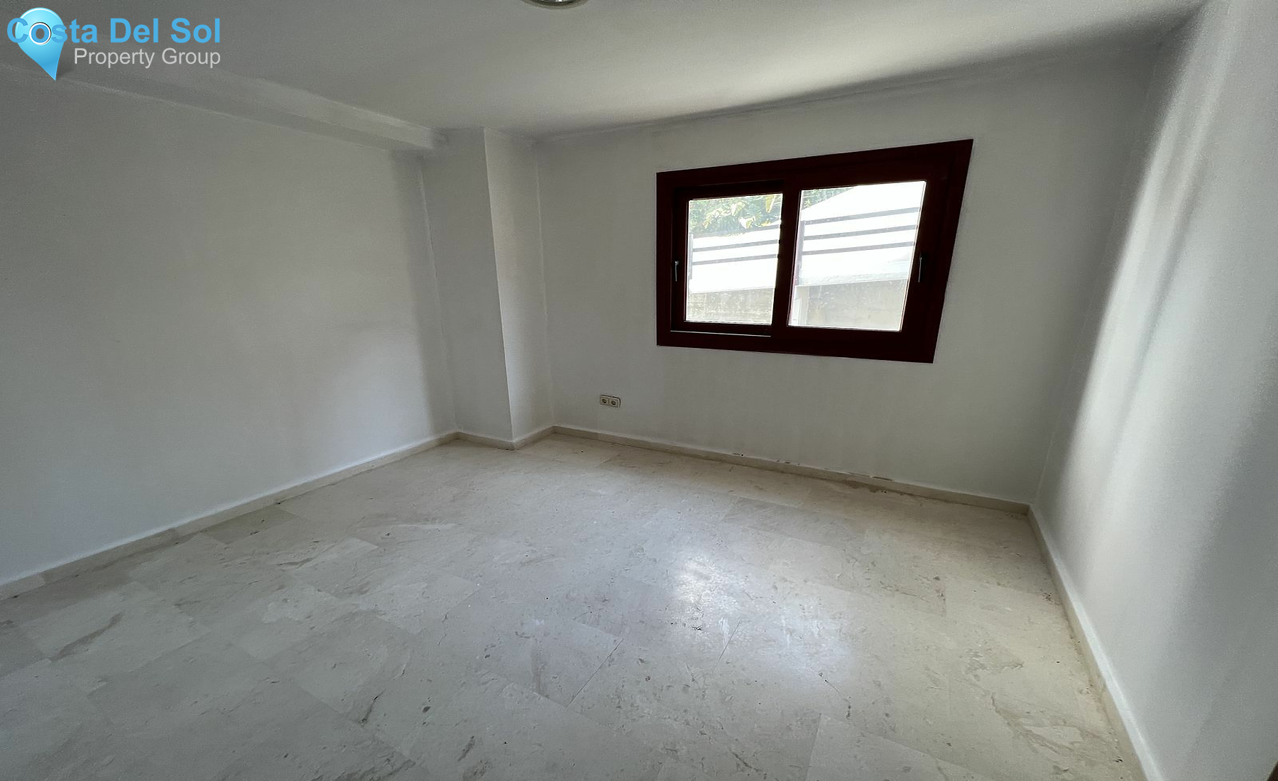 Commercial Premises in Casares Playa-1521289