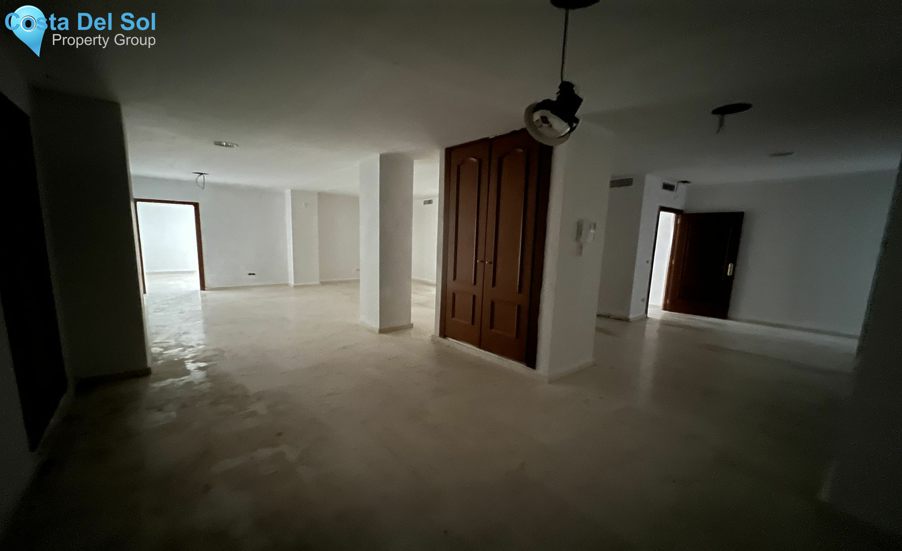 Commercial Premises in Casares Playa-1521294
