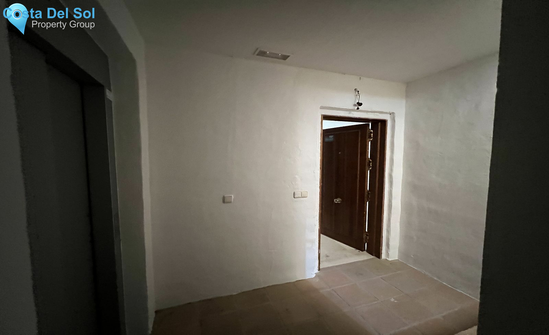 Commercial Premises in Casares Playa-1521281