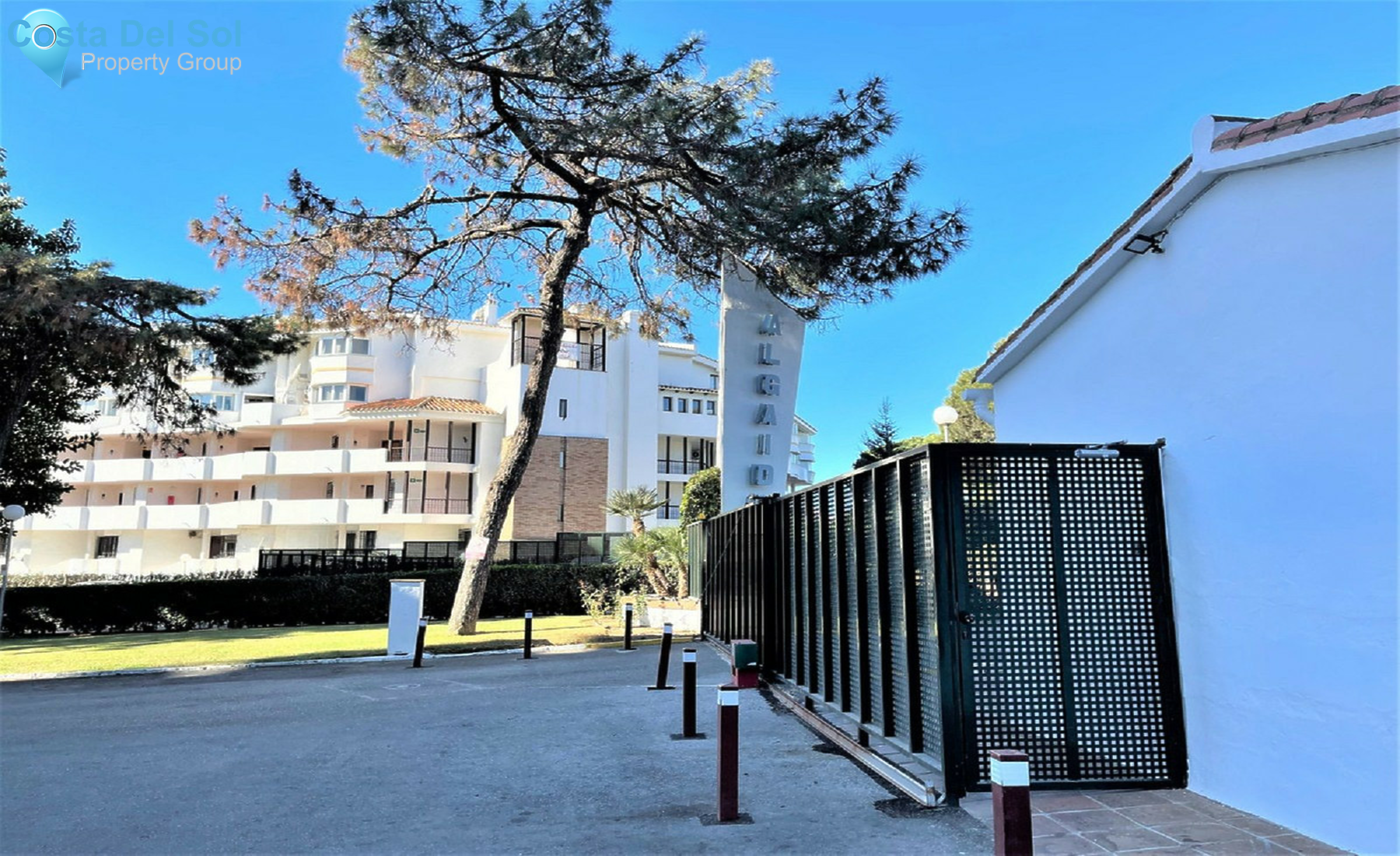 Top Floor Studio in Calahonda-1243501