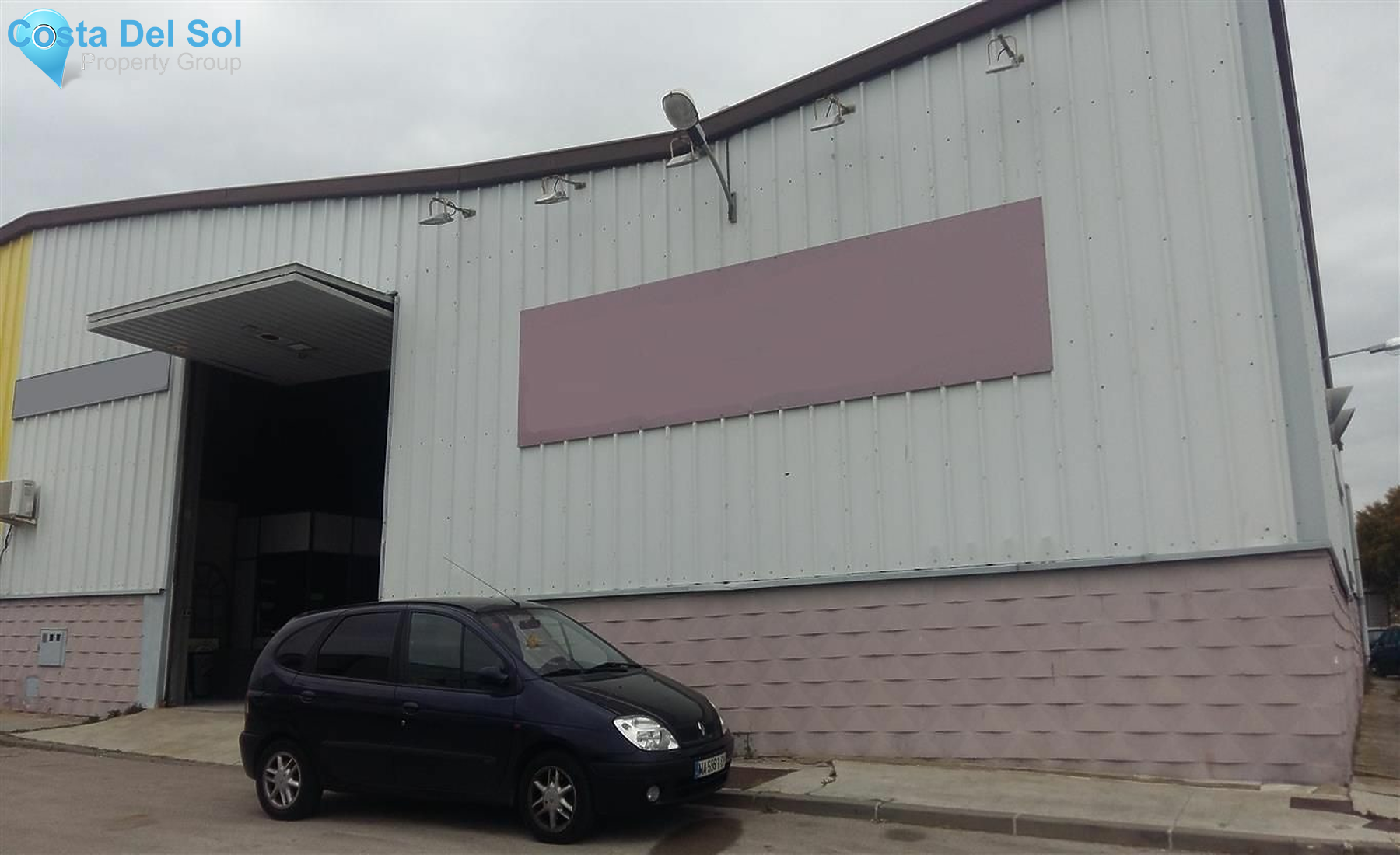Warehouse in Estepona