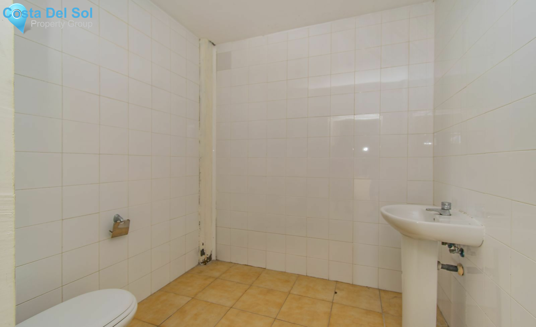 Warehouse in Marbella-1142478