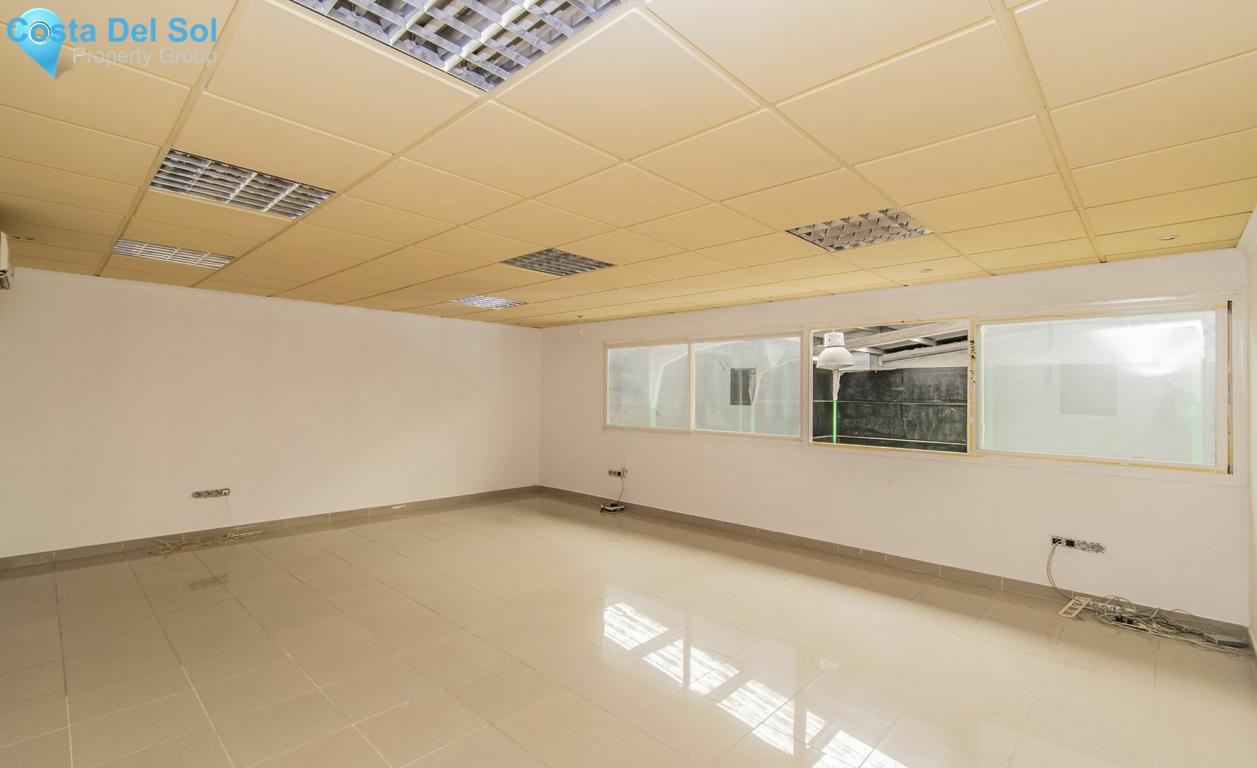 Warehouse in Marbella-1142471