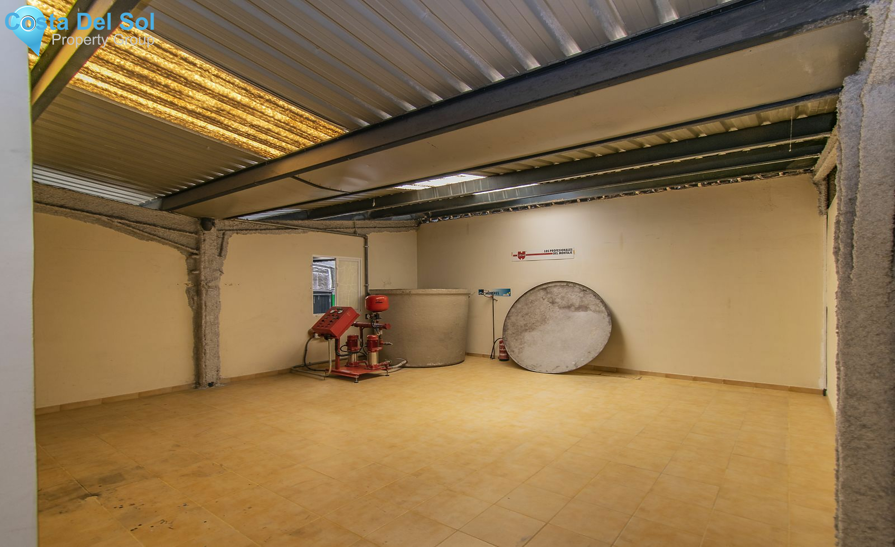 Warehouse in Marbella-1142472