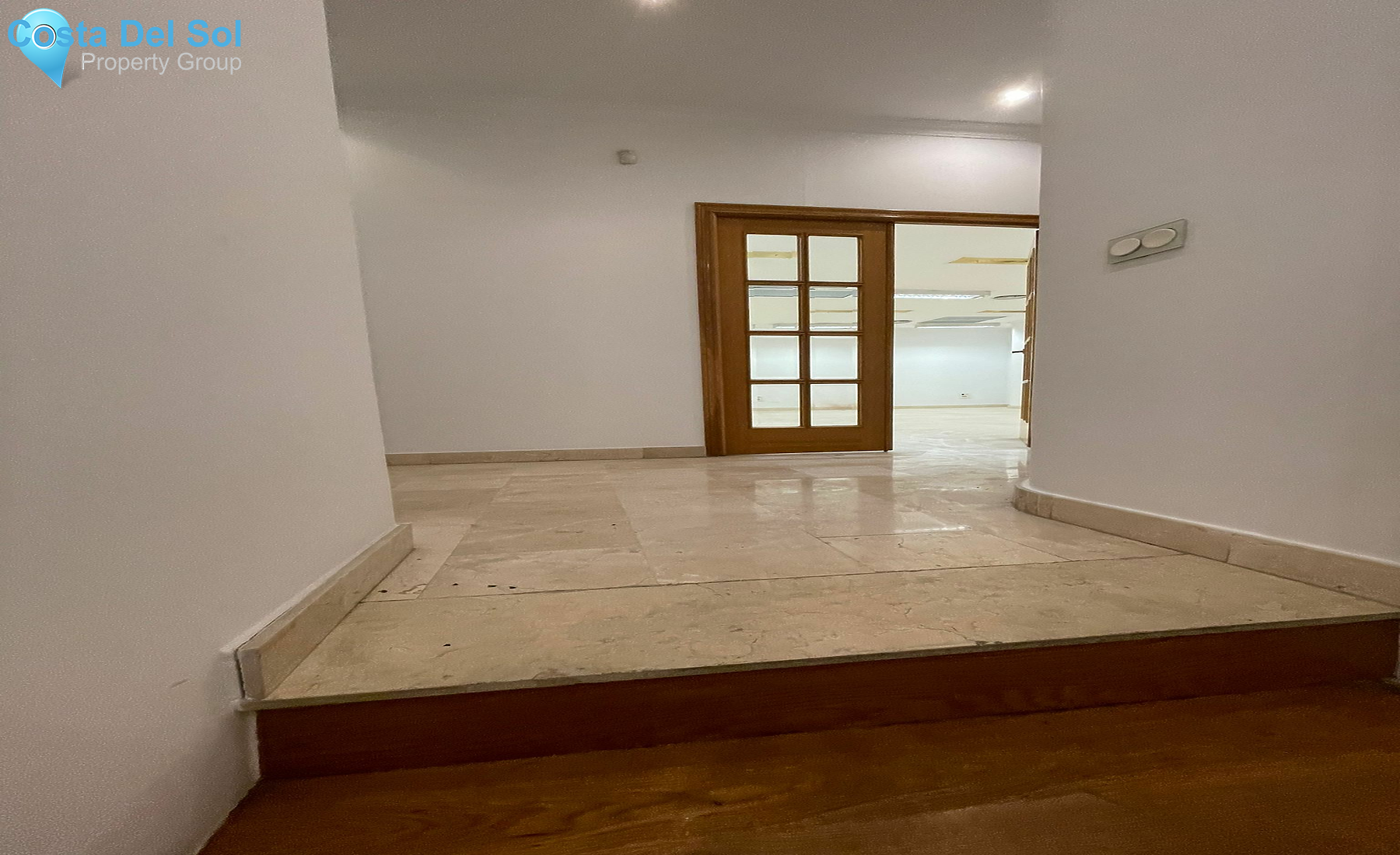 Warehouse in Marbella-1142551