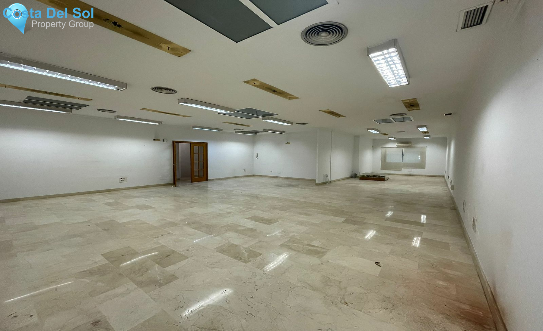 Warehouse in Marbella-1142554