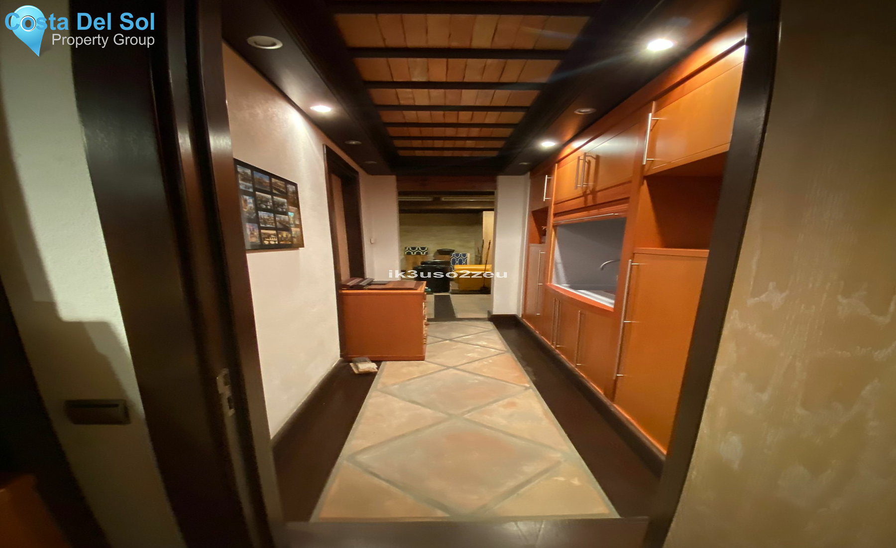 Warehouse in Marbella-1214490