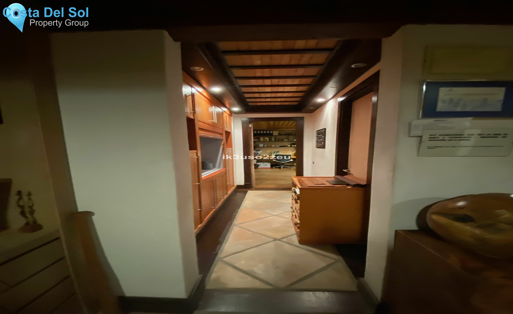 Warehouse in Marbella-1214487