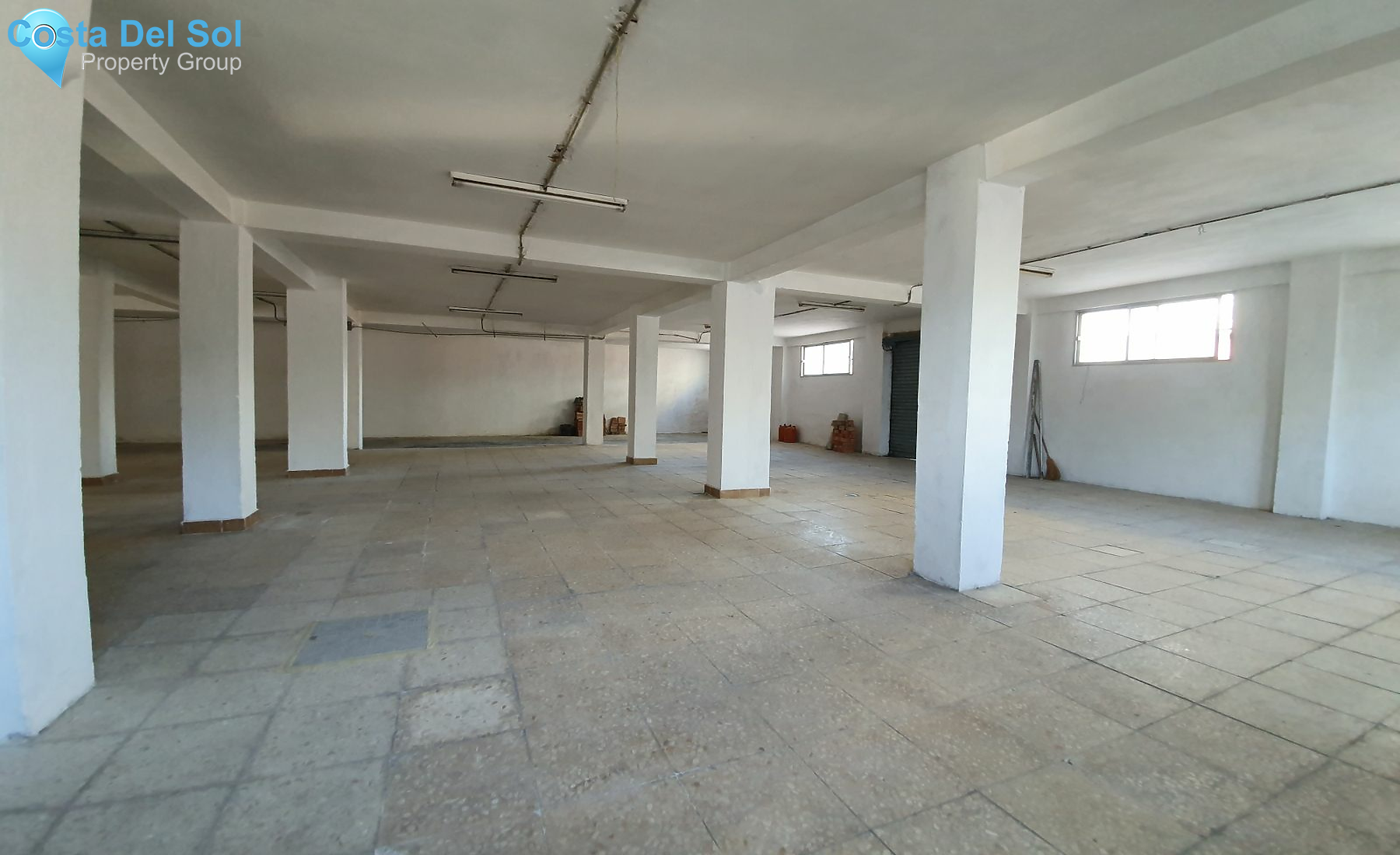 Warehouse in San Luis de Sabinillas-1479172